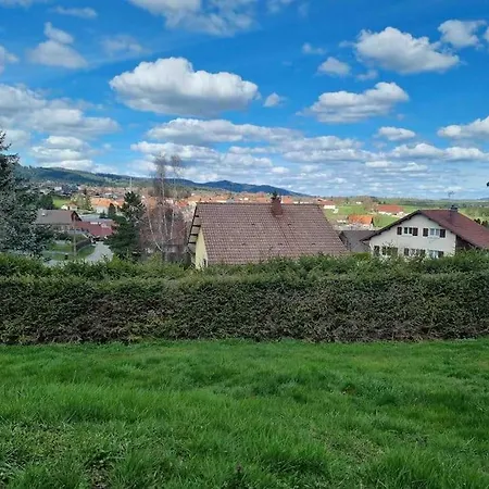 Logement Dans Maison + Exterieur Orchamps-Vennes Exterior foto